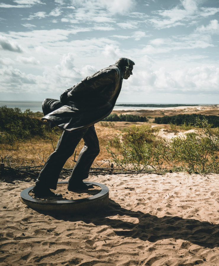 Lithuania cycling tours